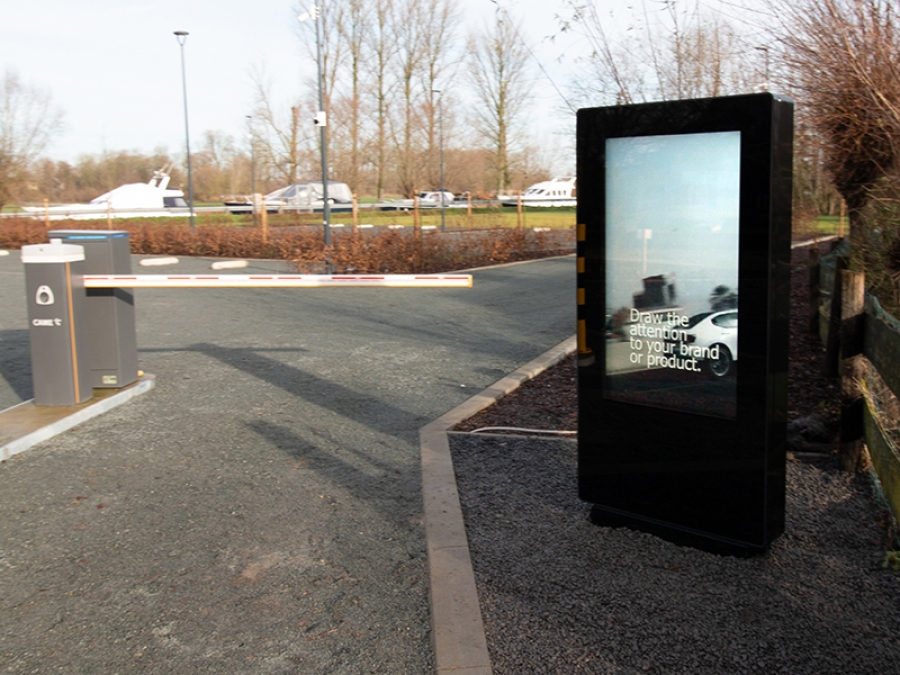 outdoor digital 